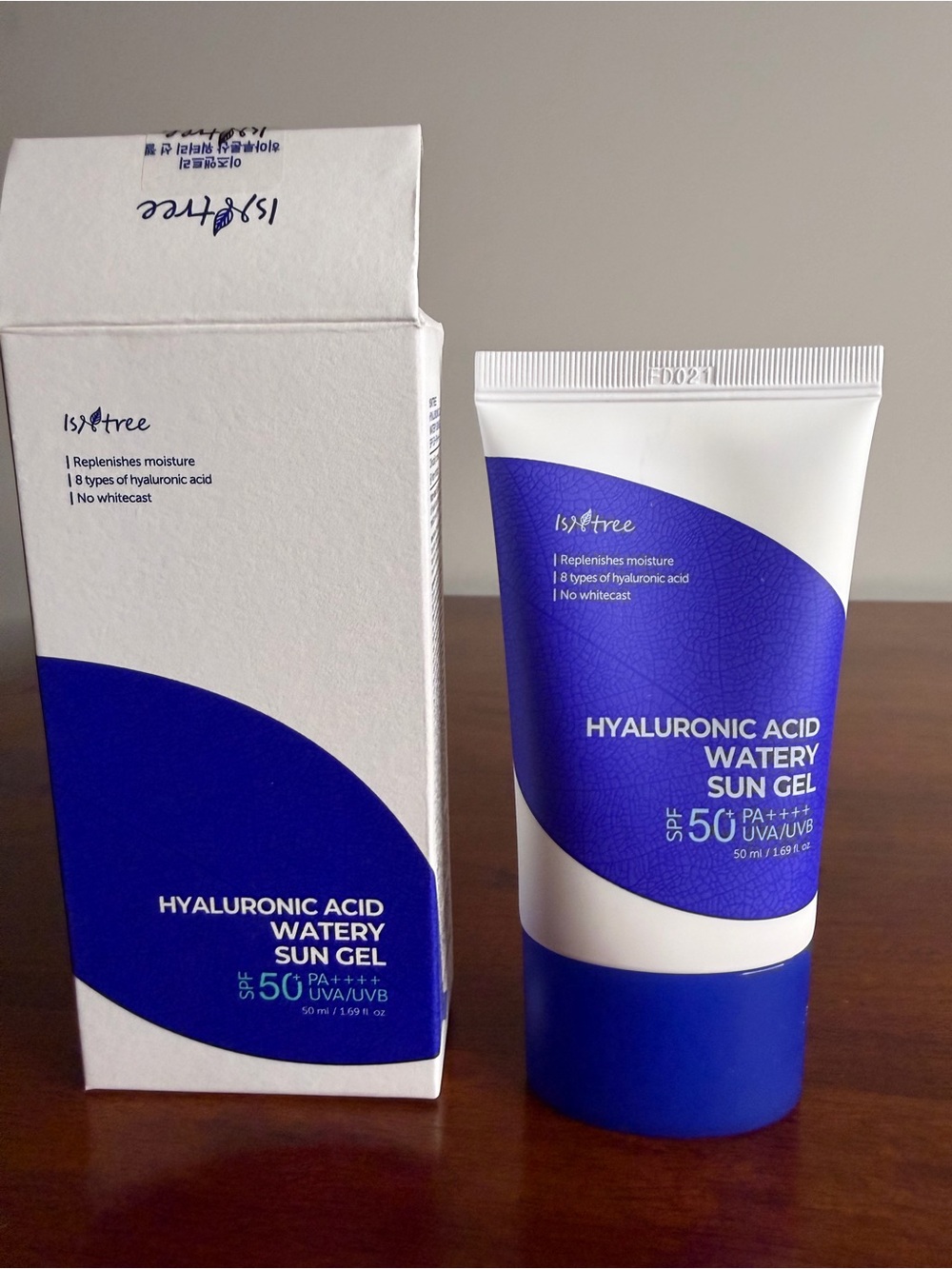Istree Hyaluronic Acid Watery Sun Gel SPF 50 PA++++